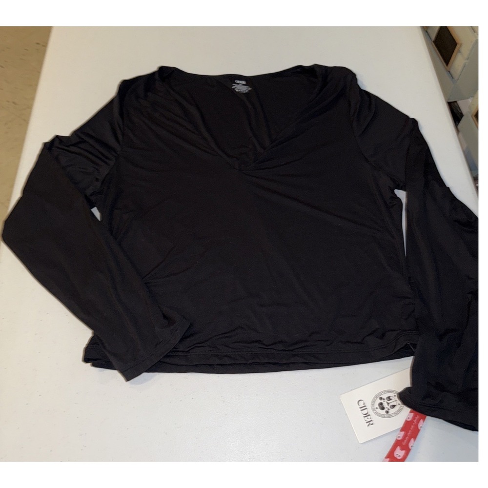 Cider Womens 3XL Black V-Neck Long Sleeve Cropped Top Stretch Solid Minimalist